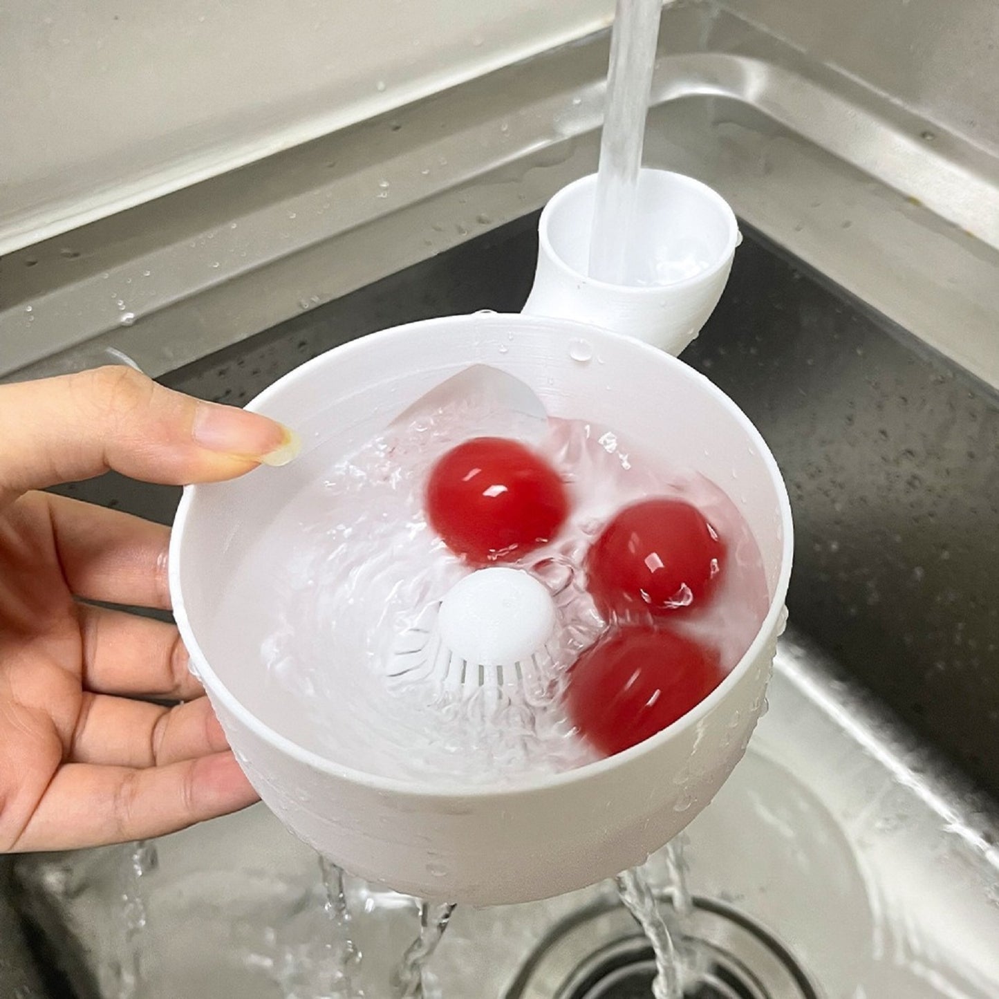 Vegetables And Fruits Cleaning Device